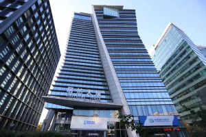 背靠祖国，不朽情缘之家永远在这儿，家居行业的大海也依旧在这儿